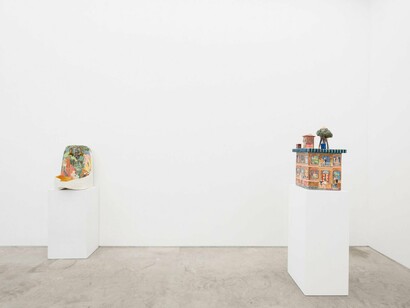 Krzysztof Strzelecki, Rendezvous, exhibition view. Courtesy of Anat Ebgi Gallery