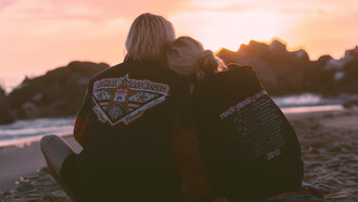 Il n'y a pas de plus beaux cadeaux que de grandir ensemble, car le plus important est peut-être l'apprentissage sublime de savoir être ensemble