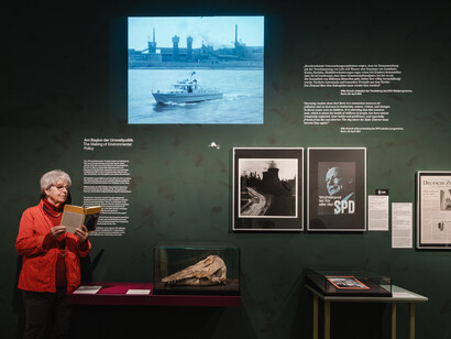 Nature and german history, exhibition view. Courtesy of Bundeskunsthalle