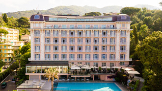 Facciata dell'Hotel Bristol, Rapallo, Italia