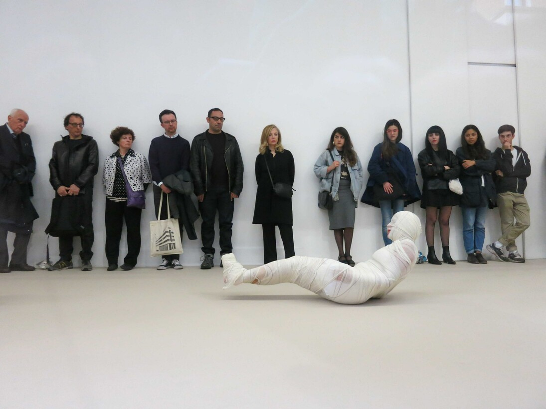 Anna Maria Maiolino, In Atto