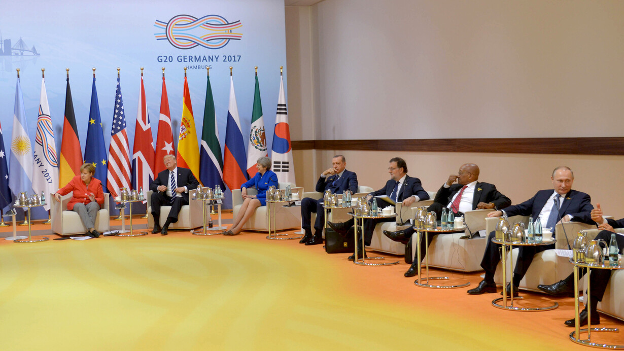 Cumbre de Líderes del G20. En la fotografía, entre otros, Donald Trump, entonces presidente de Estados Unidos, y Vladimir Putin, su par ruso. Hamburgo, Alemania, julio de 2017
