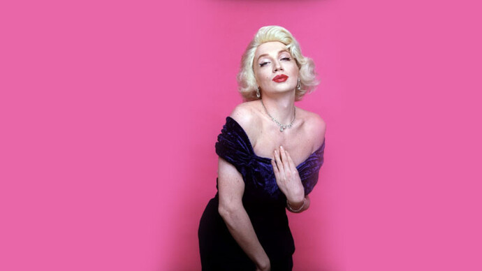 Vladislav Mamyshev-Monroe Russian Stardust. Courtesy of Moscow Museum of Modern Art