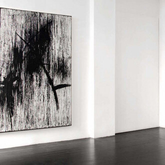 Gregor Hildebrandt. Courtesy of Galerie Klüser