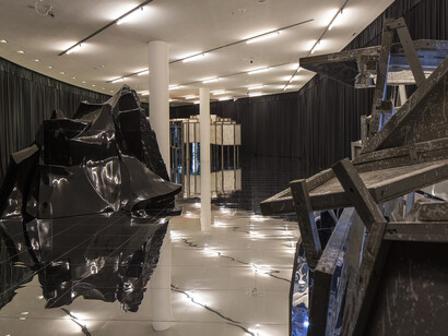 Lee Bul, View of Lee Bul exhibition, Mudam Luxembourg (2013-14), Photo: © Eric Chenal, Courtesy the artist and Ikon