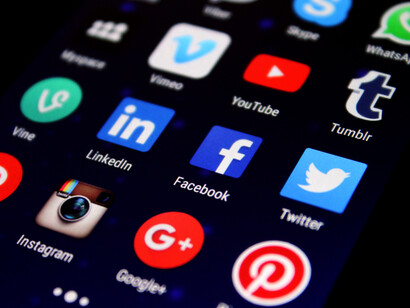 En las redes sociales nos topamos con una constante exposición a la opinión del otro