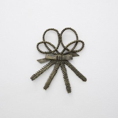 Maggie Dunlap,
Crying The Neck, 2024,
brass,
12 x 10½ x 1 in.,
30.48 x 26.67 x 2.54 cm. Courtesy of the artist and No Gallery