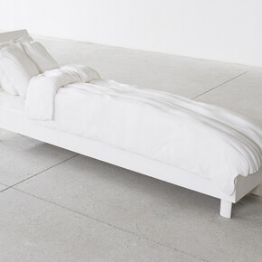 Erwin Wurm, attic - brain - rain, 2014, Polyester, 80 x 45 x 215 cm, Ed. 1 of 5, Courtesy Galerie Thaddaeus Ropac, Paris/Salzburg © Erwin Wurm, Photo: Eva Würdinger