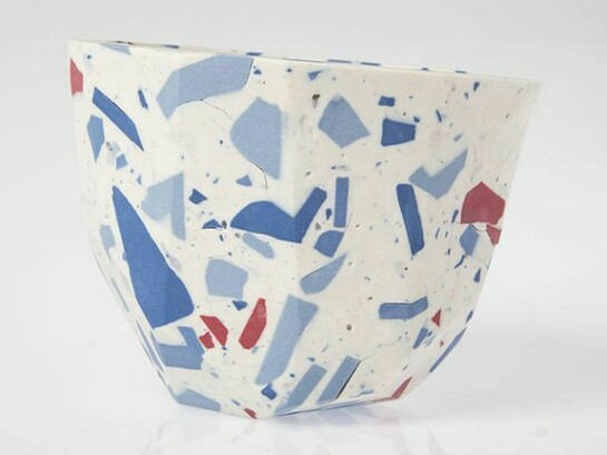 Sevak Zargarian, Grogged Faceted Cup (Blue-Red)