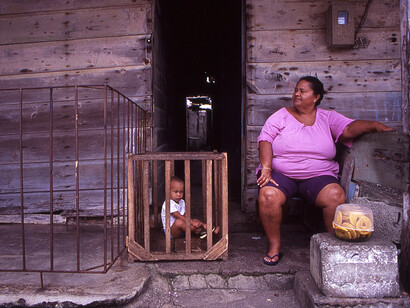 Donna e bambino a Baracoa