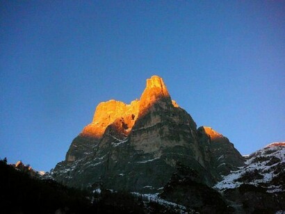 Les Dolomites. La nudité de la montagne