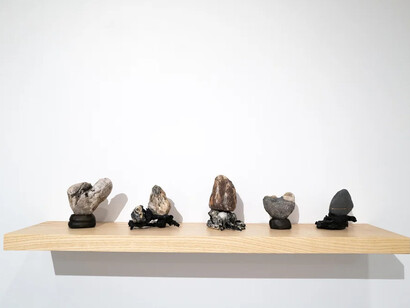 Yu-Wen Wu, Rock to cloud, exhibition view. Courtesy of Nunu Fine Art 