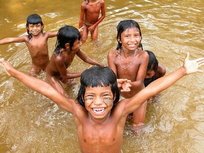 Crianças indígenas