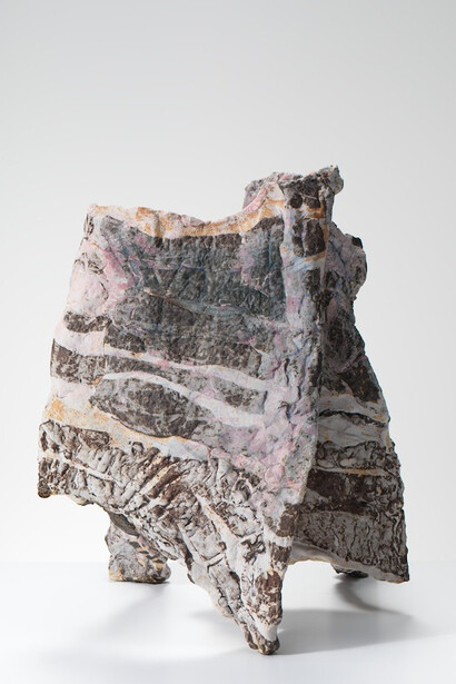 Ewen Henderson, Zig-zag Folding Form, 1990’s, laminated stoneware, 40 x 45 x 40 cm, courtesy of Erskine, Hall & Coe Ltd.; Photography by Michael Harvey
