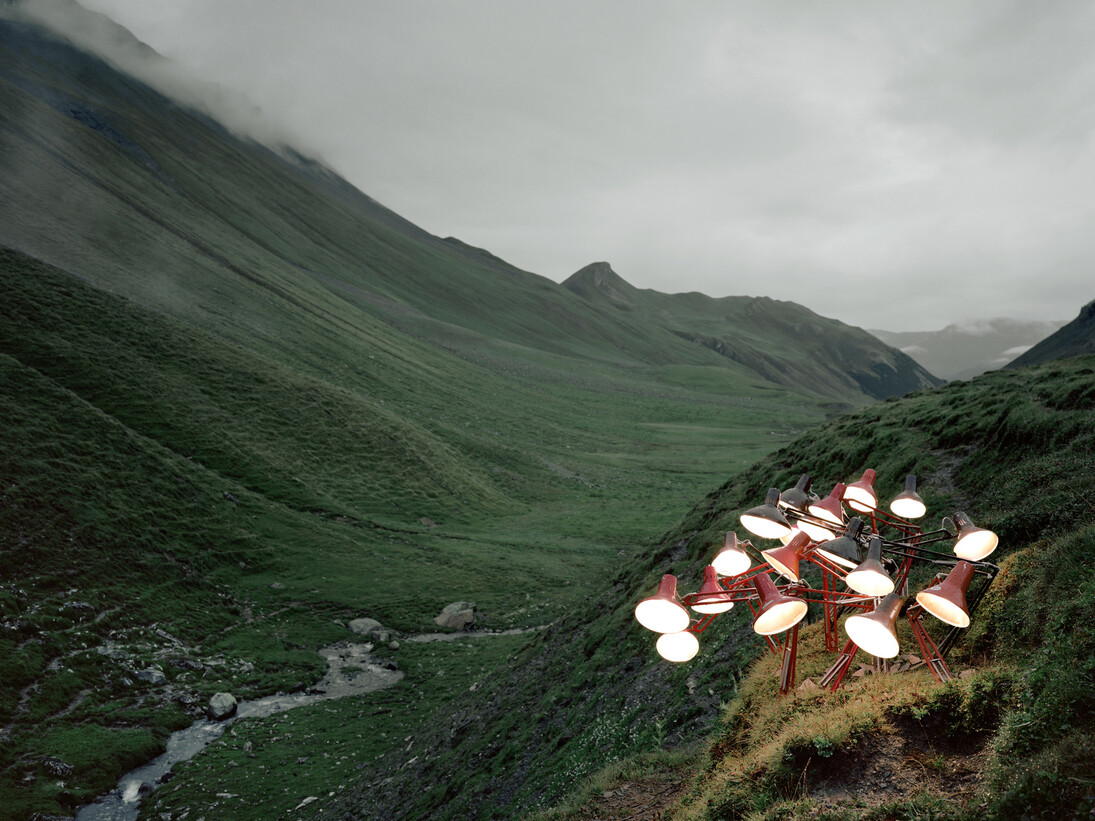 Rune Guneriussen, Globe clustered confluence, 2013, 100 x 145 cm, digital c-print/aluminium