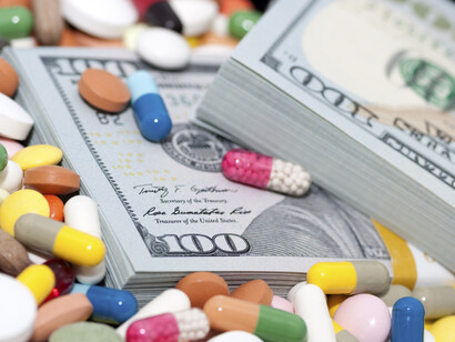 Una pandemia è anche un dramma che può mettere in crisi l’intero sistema socio-politico mondiale, travolgere milioni di vite, i sistemi sanitari di molti Paesi, intere economie