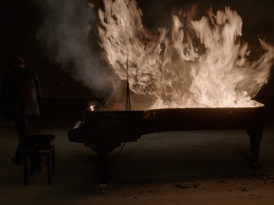 João Onofre, Tacet, 2014 . Still from single channel HD video, colour, sound, 7’40’’. Courtesy Marlborough Contemporary, © the artist