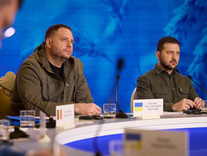 Andrey Yermak, Jefe de la oficina del presidente de Ucrania, y Volodímir Zelenski, presidente de Ucrania