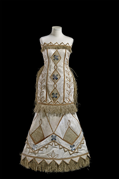 Barkcloth wedding dress by Samoan designer Paula Chan Cheuk, New Zealand, 2014, commissioned with support from the New Zealand Society UK and private donors © The Trustees of the British Museum