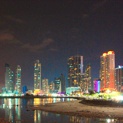 Trumps schamlose Begehrlichkeit: der Panamakanal. Bild: Panama-Stadt