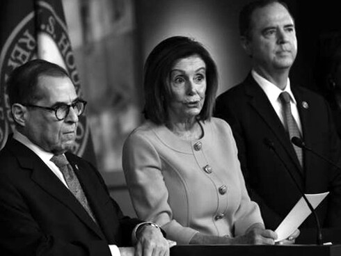 Trump se convertirá en el primer presidente de EE. UU. en ser sometido a dos procesos después de que, en febrero de 2020, fuera absuelto tras ser acusado de abuso del poder presidencial y obstrucción al Congreso