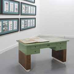 Jean-Yves Jouannais, Comment se faire raconter les guerres par un grand-père mort ? 2014, vue de l’exposition à la Villa Arson, Nice, crédit photo : J. Brasille