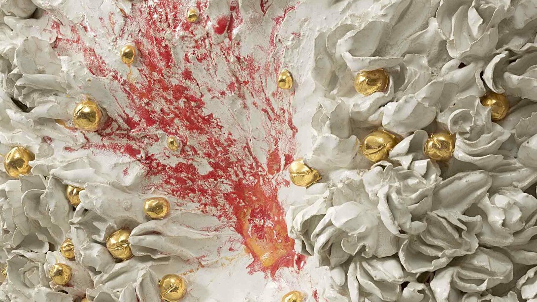 Johan Creten, "Fireworks - The Red Flares" (detail), 2014-2015, Gold luster on glazed stoneware, aluminium structure, 105 x 77 x 20 cm / 41 1/4 x 30 1/4 x 7 3/4 inches © Johan Creten / ADAGP, Paris & ARS, New York, 2015, Courtesy Galerie Perrotin