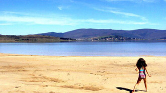 Playa del embalse del Ebro (Burgos)