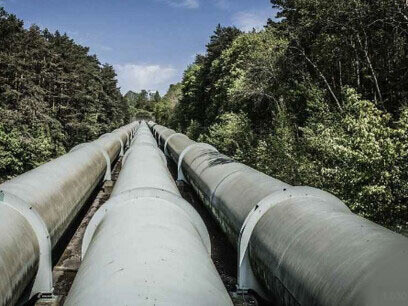 Una vía adicional para transportar GNL desde la región de Altai, en Siberia occidental, hasta el noreste de China es el gasoducto Power of Siberia 2 —antes conocido como gaseoducto de Altai—. Power of Siberia-2, Rusia