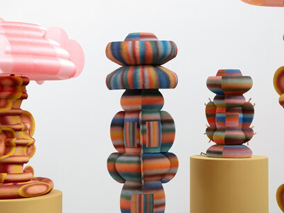 Jolie Ngo, Power clash, exhibition view. Courtesy of R & Company