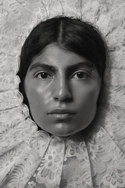 Pieter Henket, Flor de Mayo #2, from the series Birds of Mexico city (detail), 2021. Courtesy of Bildhalle Gallery