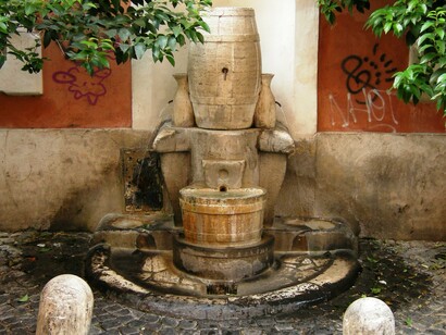 Fontana del Rione XIII Trastevere, detta Fontana della Botte (foto Roberto Agostinucci)
