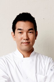 El chef coreano Kwon Woo Joong