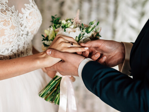 Il principio di “libertà matrimoniale” cioè la libertà delle parti, fino al momento della perfezione del matrimonio, di decidere di sposarsi o di non sposarsi con quella determinata persona