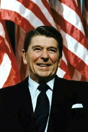 Ronald Reagan en Minneapolis, Minnesota, 8 de febrero de 1982