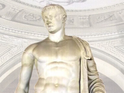 Pompeo el grande. Estatua traída desde Roma en 1627 por Galeazzo Arconati. Se dice que Julio César fue asesinado a los pies de esta estatua. Actualmente se encuentra en Villa Arconati, en Castellazzo di Bollate, Milán, Italia