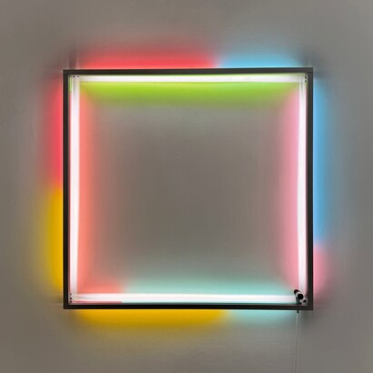 Pe Lang, Led, n° 25. Courtesy of Sous Les Etoiles Gallery 