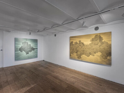 Patrick Gläscher ¿Si fuera aquello una isla? vista de exhibición. Cortesía de la Galería Praxis 