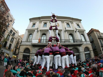 Los Moixiganguers completan su actuación
