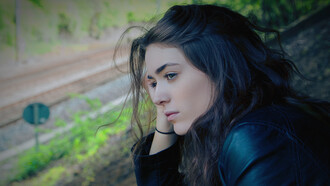 Hard times: there is no pain that does not leave a trace