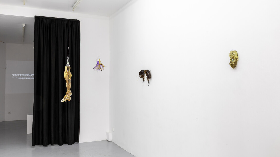 Christian Fogarolli, Mauvais corps, veduta della mostra. Per gentile concessione della Galleria Alberta Pane