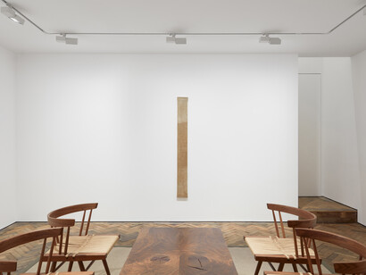 Sarah Rapson, Tiny Trip, Modern Art Bury Street, exhibition view, 3 June - 3 July 2021. Courtesy: the artist and Modern Art, London. Photo: Robert Glowacki