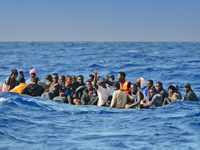 L'accord Tunisie-UE et le contrôle des migrants. Le long de la côte, les migrants et les trafiquants d'êtres humains qui les accompagnent se multiplieraient, ayant flairé la bonne affaire