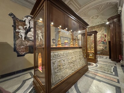 Roma, Basilica di San Giovanni in Laterano, particolare dell’allestimento, ph. Anastasia Maria Luciani