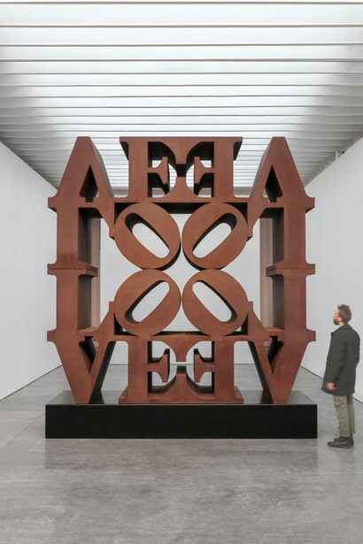 Robert Indiana. Courtesy of Paul Kasmin Gallery