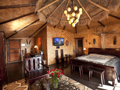 Africa Suite at Rangá Hotel