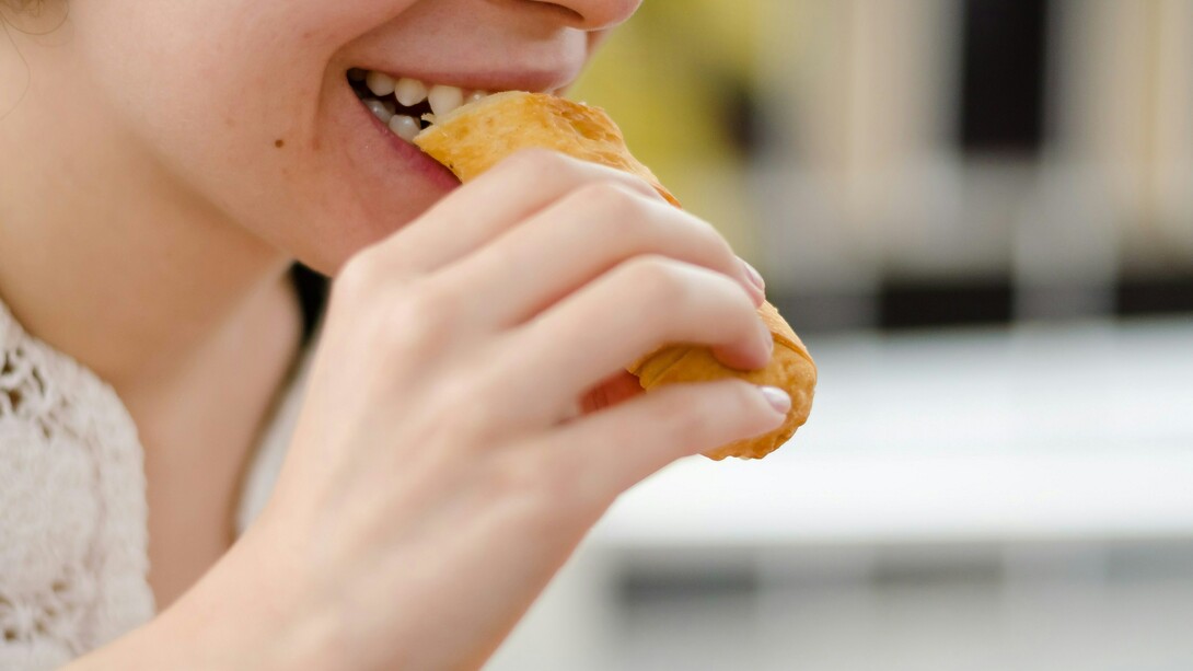 Entre los platos venezolanos ofrecidos por Jorge Udelman encontramos arepas, cachapas, pabellón criollo, pastelitos, empanadas, patacones, hallacas en navidades y asado negro