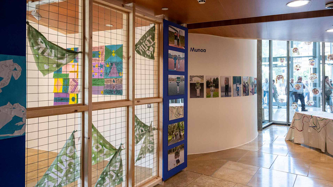 Apprendre à travers l’art, vue de l'exposition. Avec l'aimable autorisation du Guggenheim Museum Bilbao