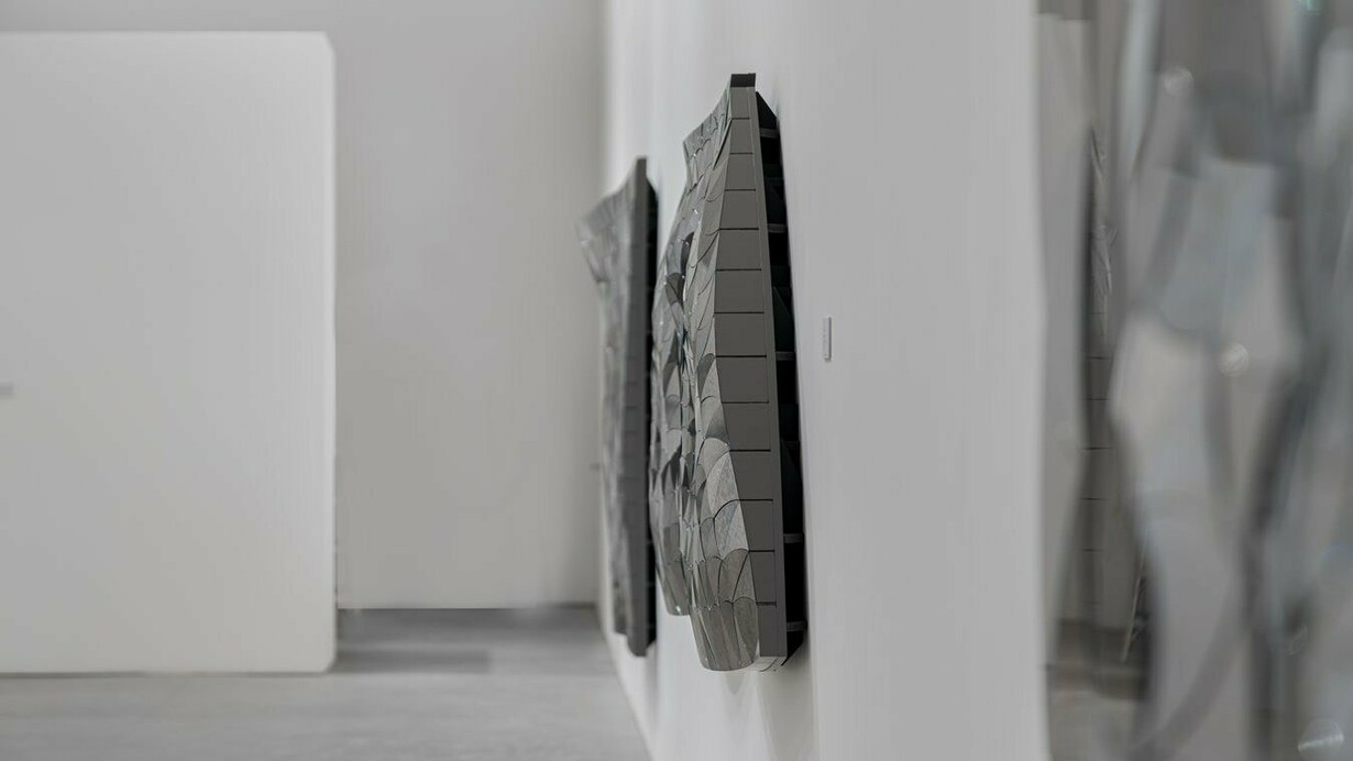 Installation View, Aref Montazeri, Immortal Mirror, 2024. Courtesy of Leila Heller Gallery