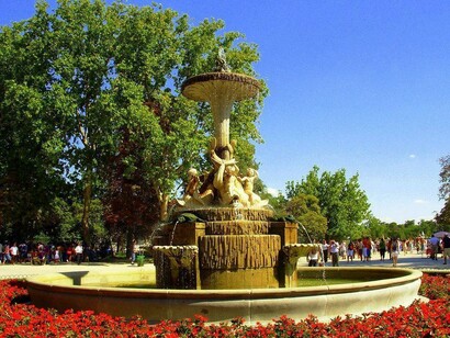 Fuente en el parque del Retiro. Madrid